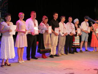 Награждены победители и призеры фестиваля «Червона калина».