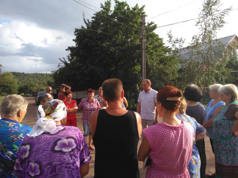 Игорь Вовкозуб провел выездную встречу с жителями улицы Бодрости