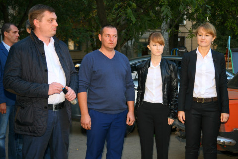 Кандидат на пост мера Кривого Рогу Ольга Бабенко зустрілася з жителями вулиці Електрозаводська