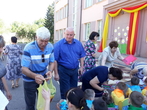 Игорь Криворотний поздравил воспитанников центра социально-психологической реабилитации детей