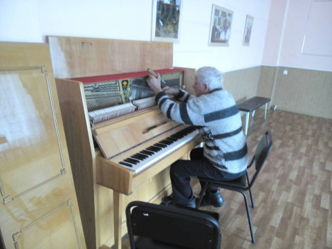 Депутат «ЗА РІДНЕ МІСТО» допоміг відремонтувати фортепіано