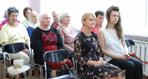 В Территориальном центре социального обслуживания Центрально-Городского района был организован праздничный концерт