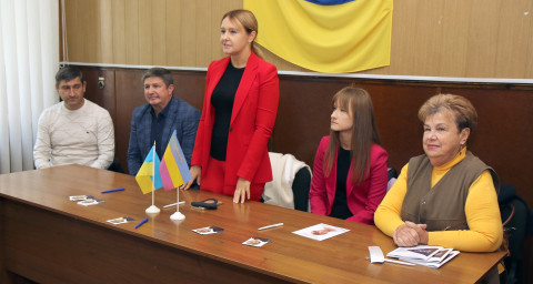 Голова Криворізької районної парторганізації Ольга Бабенко провела нараду з представниками двох районних територіальних громад