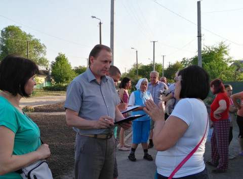 Ігор Вовкозуб провів зустріч з мешканцями вулиці Батуринська